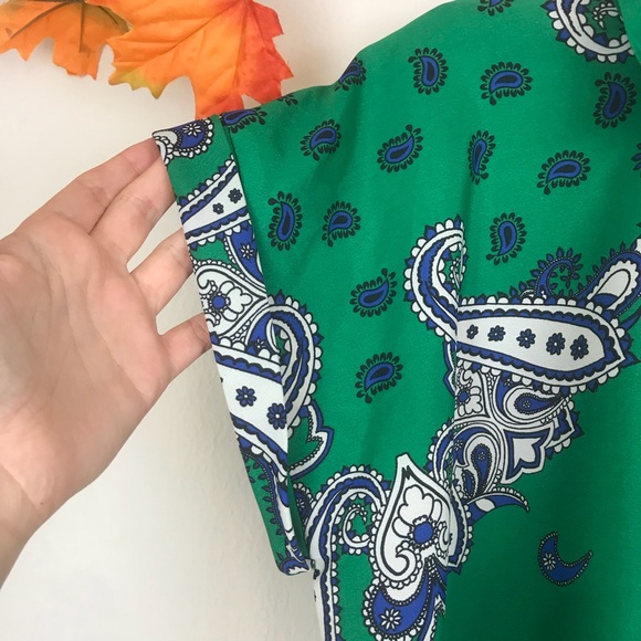 Zara Handkerchief Print Cuffed Short Sleeve Top S - Picture 3 of 7